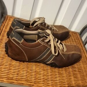 Skechers Urban Track Leather Sneaker Size 12